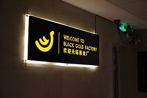 Black Gold Factory Boutique Design Hotel