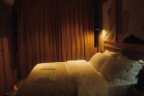 Black Gold Factory Boutique Design Hotel