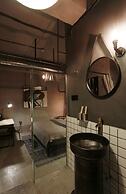 Black Gold Factory Boutique Design Hotel