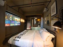 Black Gold Factory Boutique Design Hotel