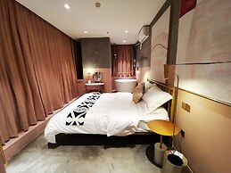 Black Gold Factory Boutique Design Hotel