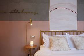 Black Gold Factory Boutique Design Hotel