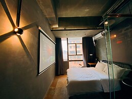 Black Gold Factory Boutique Design Hotel