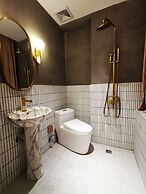 Black Gold Factory Boutique Design Hotel