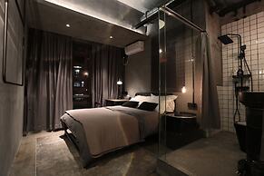 Black Gold Factory Boutique Design Hotel