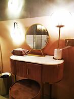 Black Gold Factory Boutique Design Hotel