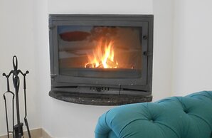 Mesogios House Suites