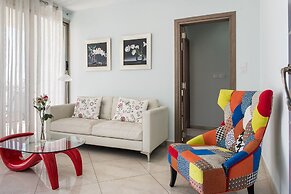Mesogios House Suites