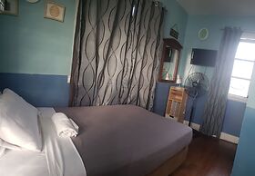 Old Orangewood Bed & Breakfast