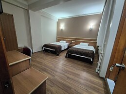 Birlik Sahin Hotel