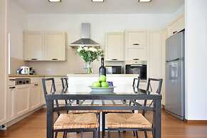 Magical Apartment - 'Stay at My Place'