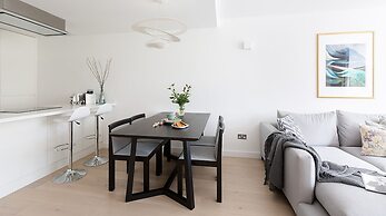 Craven Hill by Lime Street