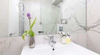 Craven Hill by Lime Street