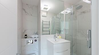 Craven Hill by Lime Street