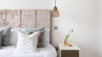 Craven Hill by Lime Street