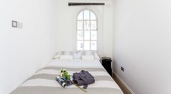 Gloucester Terrace by Lime Street