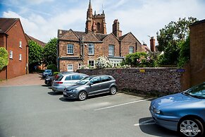 The Golden Lion Inn