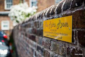 The Golden Lion Inn