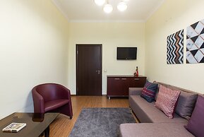 GoodAps Kutuzovskiy prospect 3 rooms