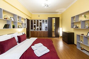 GoodAps Kutuzovskiy prospect 3 rooms