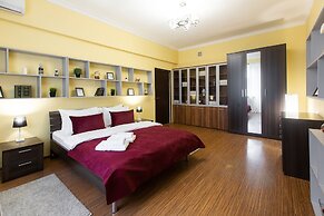 GoodAps Kutuzovskiy prospect 3 rooms