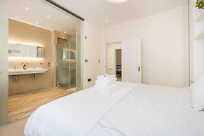 Logan Mews by Lime Street