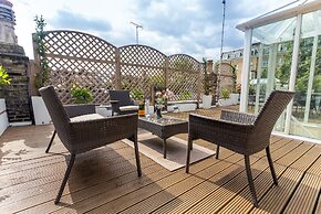 Logan Mews by Lime Street