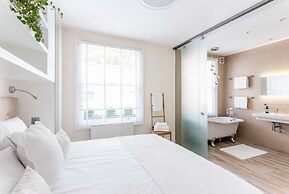 Logan Mews by Lime Street