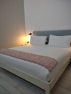 Trópica Beach Hotel