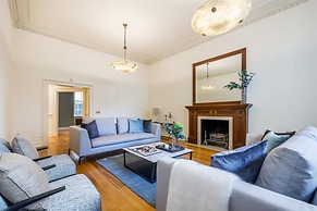 Cleveland Square Mansions