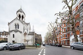 Iverna Gardens by Lime Street