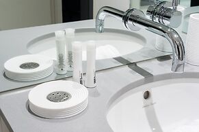 Iverna Gardens by Lime Street