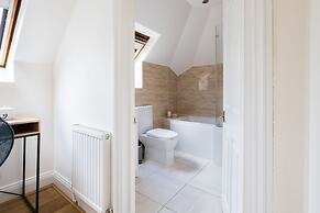 Cornwall Gardens by Lime Street