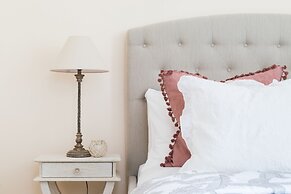 Cornwall Gardens by Lime Street