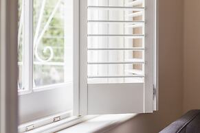 Cornwall Gardens by Lime Street