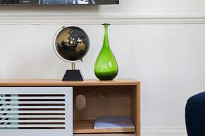 Cornwall Gardens by Lime Street