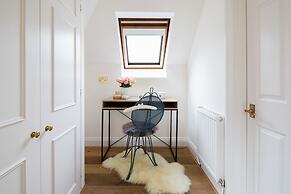 Cornwall Gardens by Lime Street