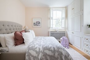 Cornwall Gardens by Lime Street