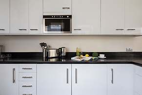 Cornwall Gardens by Lime Street