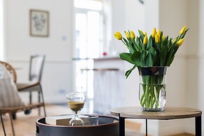 Cornwall Gardens by Lime Street