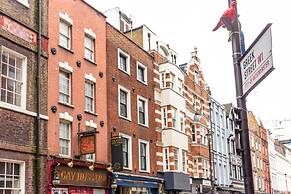 Greek Street Penthouse