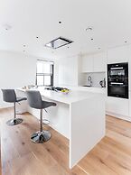 Greek Street Penthouse