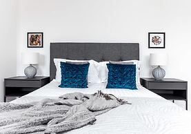 Greek Street Penthouse