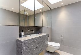 Greek Street Penthouse