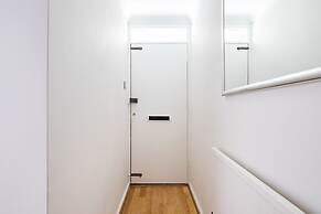 Richardsons Mews by Lime Street