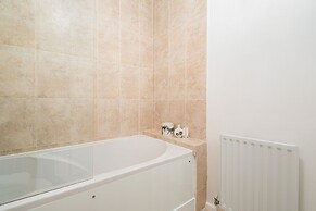 Richardsons Mews by Lime Street