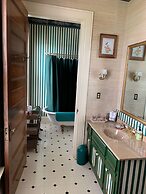 L&N Bed and Breakfast