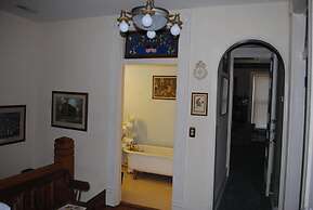 L&N Bed and Breakfast