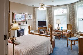 L&N Bed and Breakfast