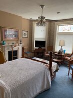 L&N Bed and Breakfast